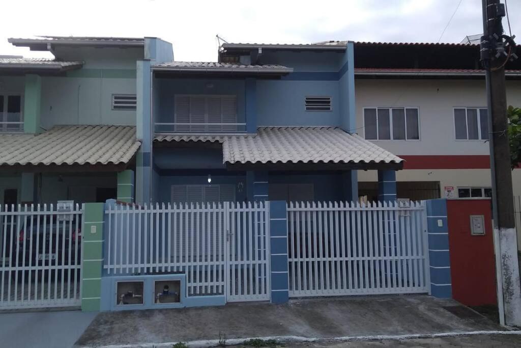 Otima Casa Em Penha Sc Beto Carrero Ideal Para Familias Екстериор снимка